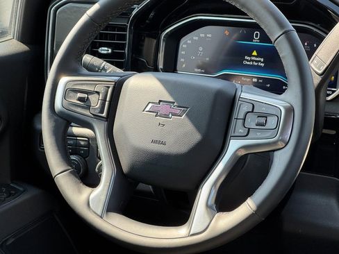 Used 2025 Chevrolet Silverado 1500 RST w/ Z71 Off-Road Package image 12