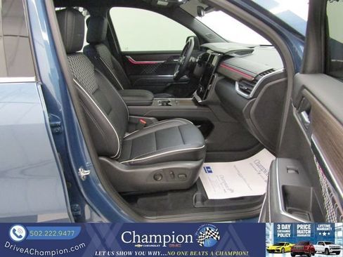Certified 2026 GMC Acadia Denali w/ Super Cruise Package FWD image 43