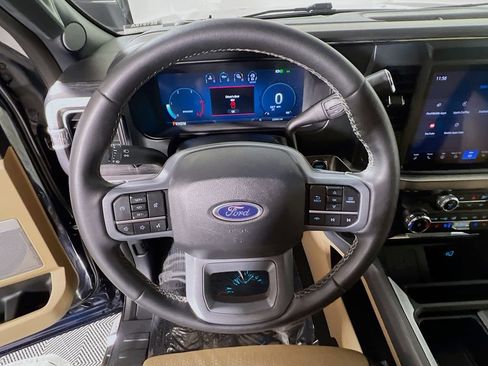 Used 2025 Ford F350 Lariat w/ FX4 Off-Road Package AWD/4WD image 10