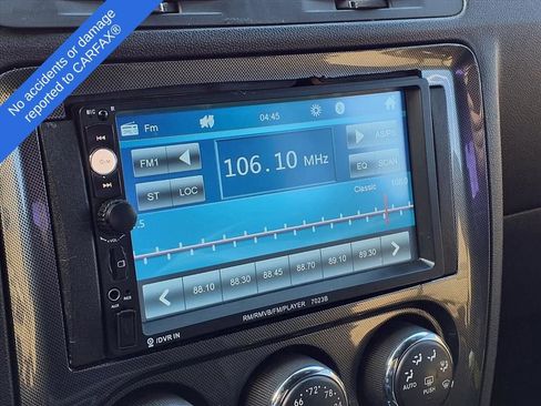 Used 2014 Dodge Challenger SXT w/ Super Sport Group (SS/T) image 27