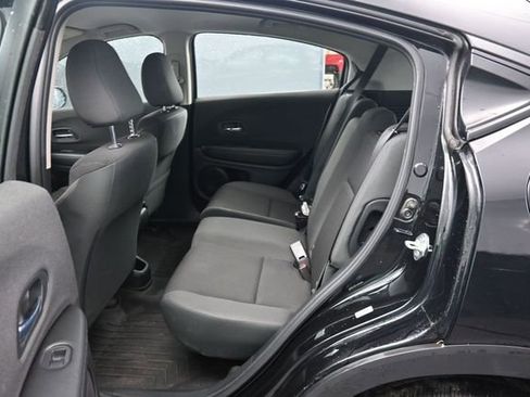 Used 2021 Honda HR-V LX image 11