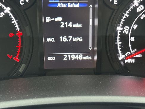 Used 2023 Toyota 4Runner SR5 Premium w/ Moonroof Package RWD image 21