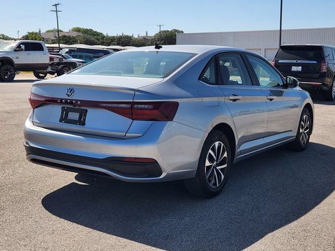 Used 2025 Volkswagen Jetta S FWD image 4