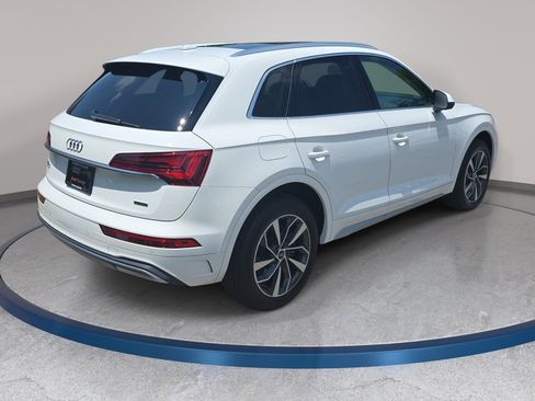 Used 2021 Audi Q5 2.0T Premium Plus w/ Premium Plus Package AWD/4WD image 6