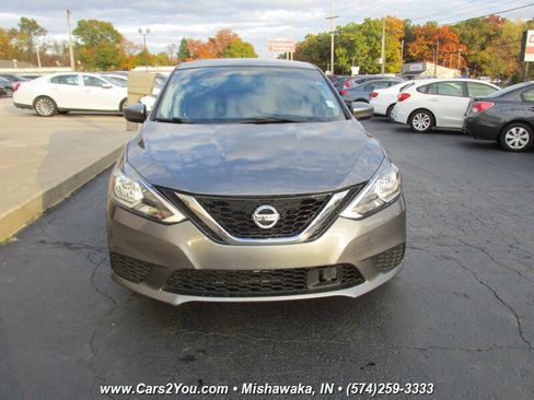 Used 2019 Nissan Sentra S image 2