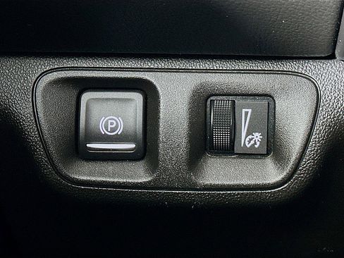 Used 2017 GMC Acadia SLT image 10