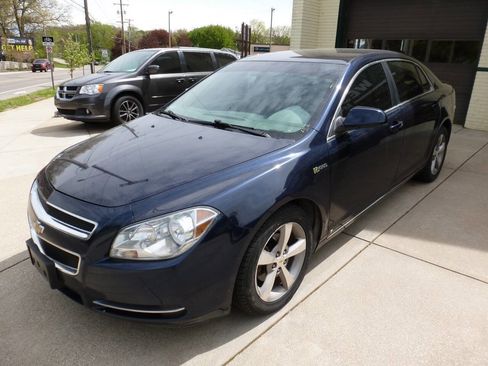 Used 2009 Chevrolet Malibu Hybrid FWD image 4
