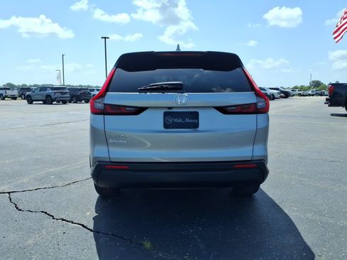 Used 2024 Honda CR-V EX image 4