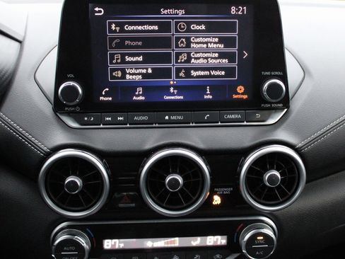 Certified 2021 Nissan Sentra SV image 33