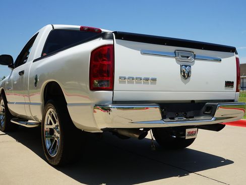 Used 2003 Dodge Ram 1500 Truck 2WD Regular Cab image 9