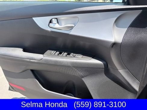 Used 2023 Kia Forte LXS FWD image 12