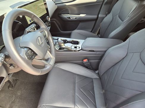 Used 2025 Lexus NX 350 AWD w/ Cold Area Package image 16