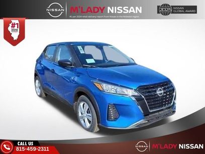 New 2025 Nissan Kicks Play S