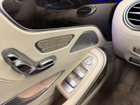Used 2019 Mercedes-Benz S 560 4MATIC Coupe image 16