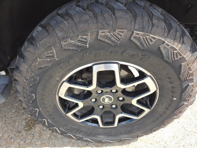 Used 2021 Ford Bronco Outer Banks AWD/4WD image 12
