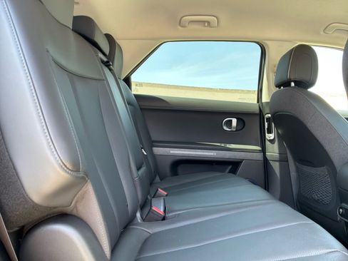 Used 2023 Hyundai Ioniq 5 SEL RWD image 18