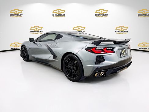 Used 2023 Chevrolet Corvette Stingray Preferred Cpe w/ Z51 Performance Package RWD image 6