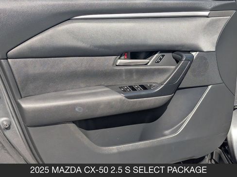 Used 2025 MAZDA CX-50 AWD 2.5 S w/ Weather Package image 11