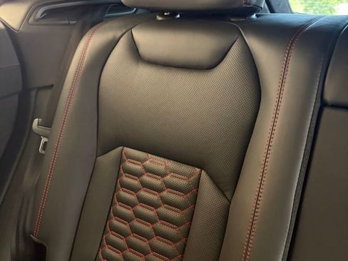 Used 2019 Lamborghini Urus AWD/4WD image 20