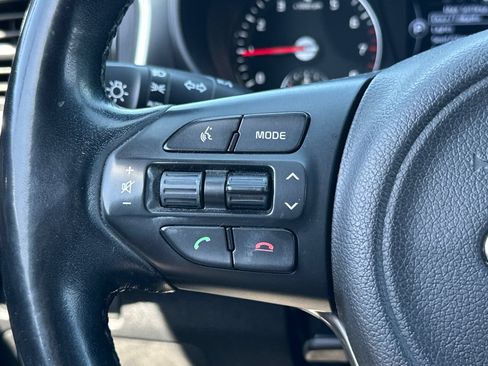 Used 2017 Kia Sorento FWD w/ LX Convenience Package image 26
