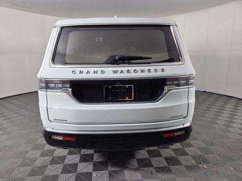 Used 2023 Jeep Grand Wagoneer Series III w/ Rear Seat Video Group 1 AWD/4WD image 6