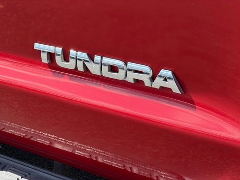 Used 2011 Toyota Tundra Grade w/ SR5 Pkg image 16