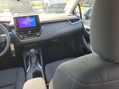 Used 2023 Toyota Corolla LE image 17