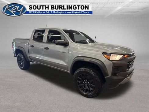 Used 2024 Chevrolet Colorado Trail Boss AWD/4WD image 8