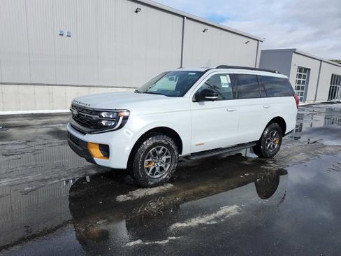 New 2026 Ford Expedition Tremor image 1