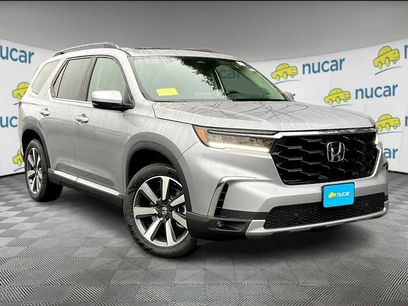 New 2025 Honda Pilot Touring