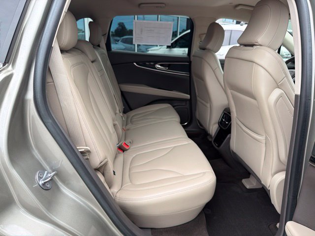 Certified 2023 Lincoln Nautilus FWD w/ Premium Package image 19