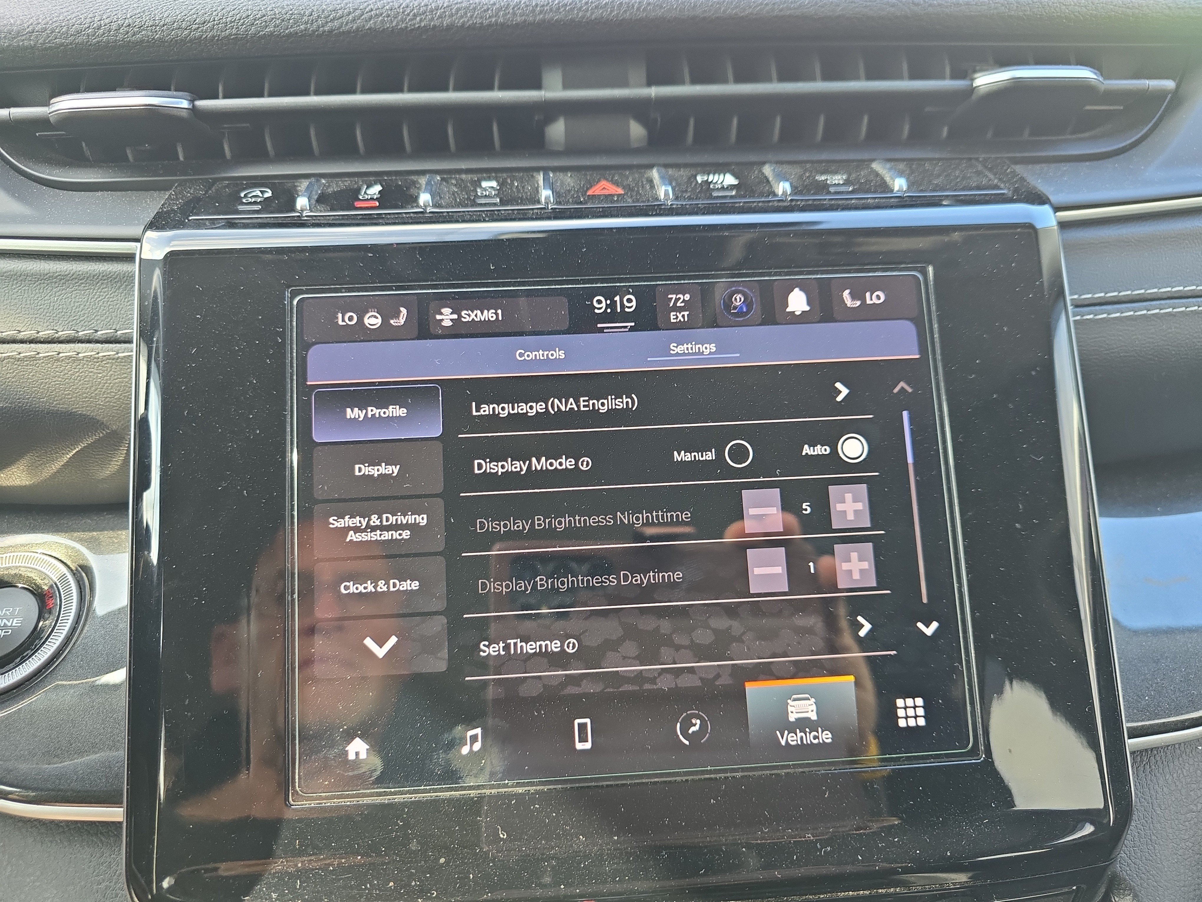 Used 2022 Jeep Grand Cherokee L Laredo w/ Luxury Tech Group I AWD/4WD image 37