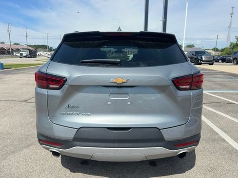 Used 2025 Chevrolet Blazer LT AWD/4WD image 15
