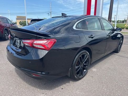 Used 2020 Chevrolet Malibu LT w/ Leather Package FWD image 5