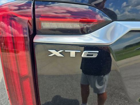 Used 2024 Cadillac XT6 Premium Luxury image 33
