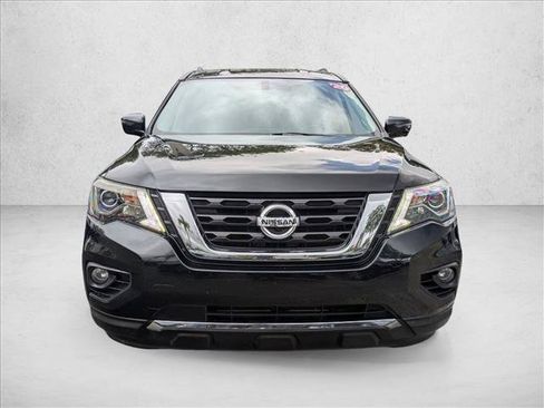 Used 2020 Nissan Pathfinder SL FWD image 2