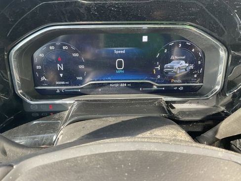 Used 2022 Chevrolet Silverado 1500 LT image 34