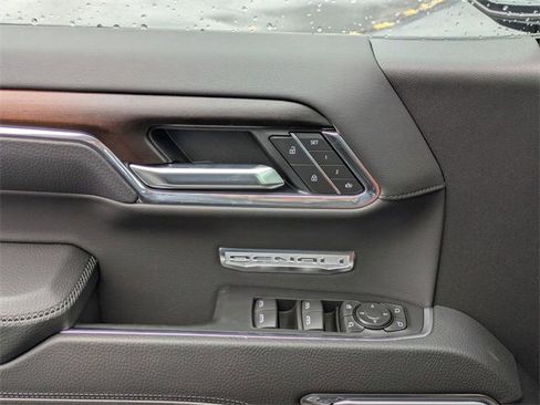 New 2026 GMC Sierra 1500 Denali w/ Denali Reserve Package image 12