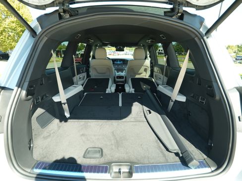 New 2026 Mercedes-Benz GLS 450 4MATIC image 18