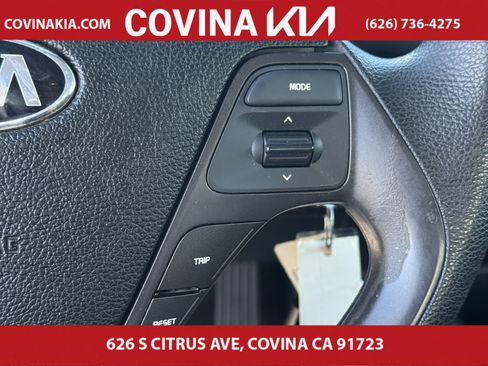 Used 2017 Kia Forte LX image 18