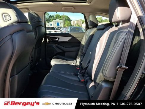 Used 2023 Acura MDX SH-AWD w/ Technology Package image 14