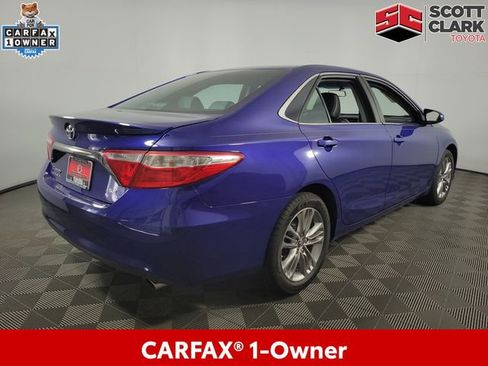 Used 2015 Toyota Camry SE FWD image 8