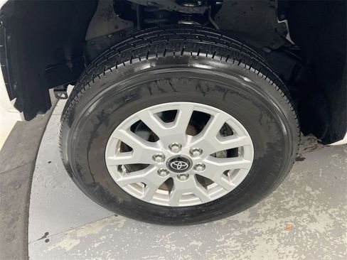 Used 2024 Toyota Tacoma SR5 image 25