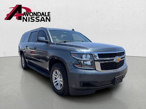 Used 2020 Chevrolet Suburban LS w/ Max Trailering Package AWD/4WD image 5