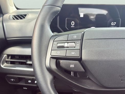 Used 2025 Kia K4 EX FWD image 32