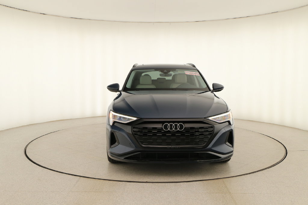 Certified 2024 Audi Q8 e-tron Premium Plus AWD/4WD image 11