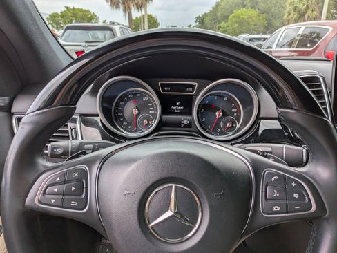 Used 2018 Mercedes-Benz GLE 350 4MATIC image 28
