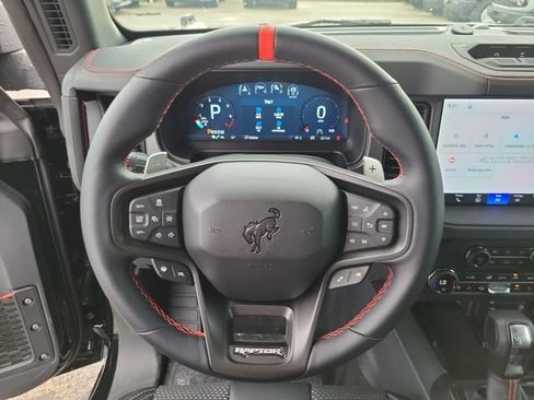 Used 2025 Ford Bronco Big Bend w/ Black Diamond Package AWD/4WD image 22