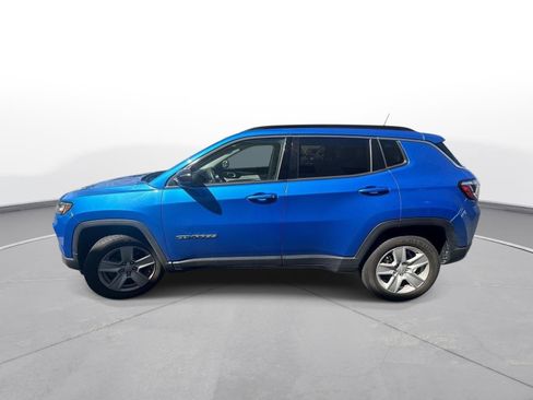 Used 2022 Jeep Compass Latitude AWD/4WD image 9