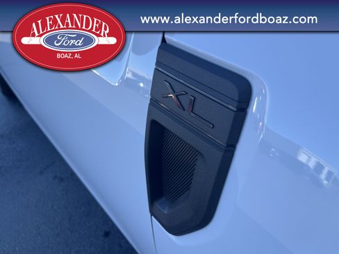 New 2025 Ford Maverick XL image 7